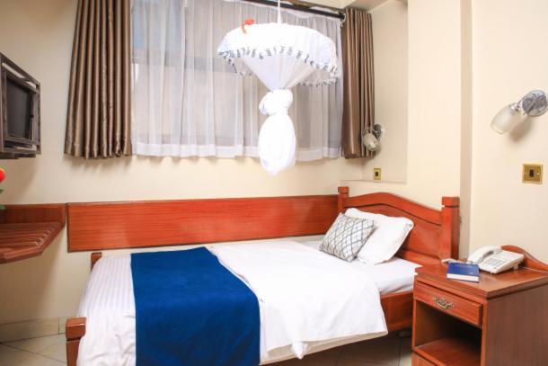 Paris Hotel Nairobi Extérieur photo