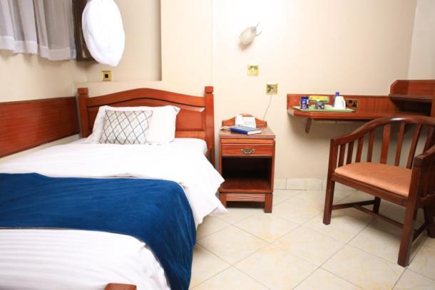 Paris Hotel Nairobi Extérieur photo