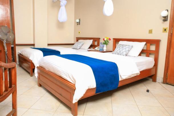 Paris Hotel Nairobi Extérieur photo